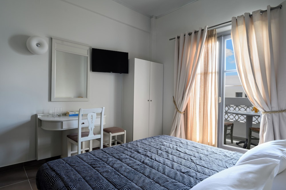 Standard Room - Photo 2