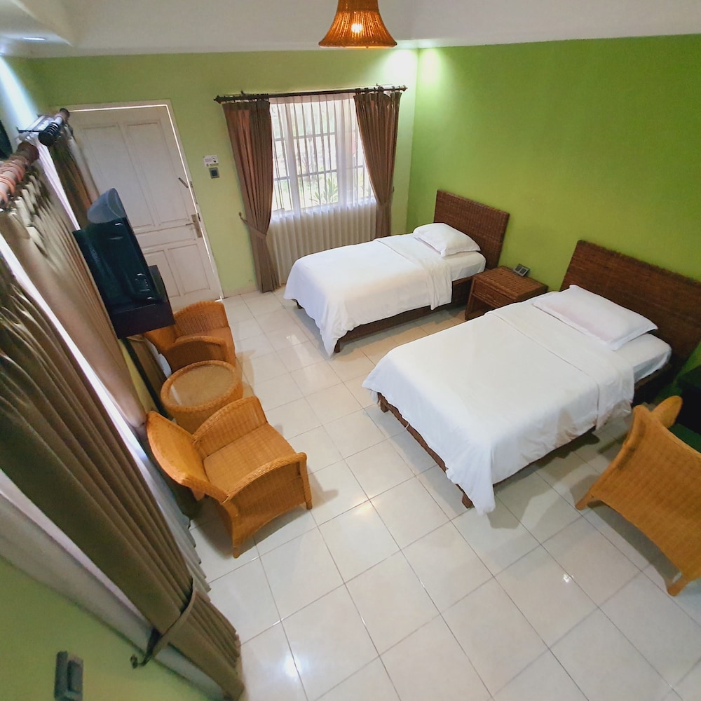 Deluxe Twin Room - Photo 1