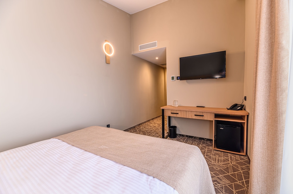 Economy Room photo 3
