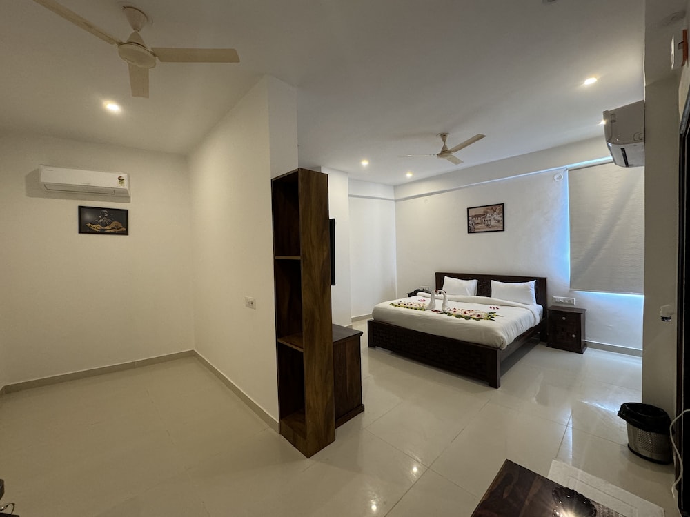 Luxury Room photo 1