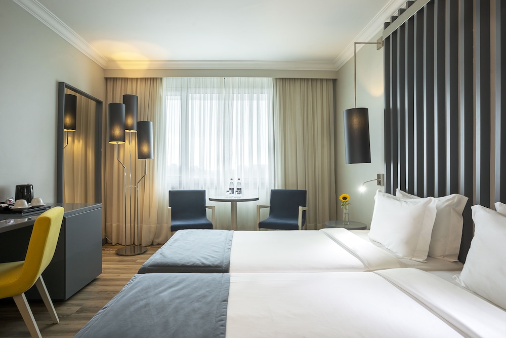 Comfort Twin Room - Photo 10