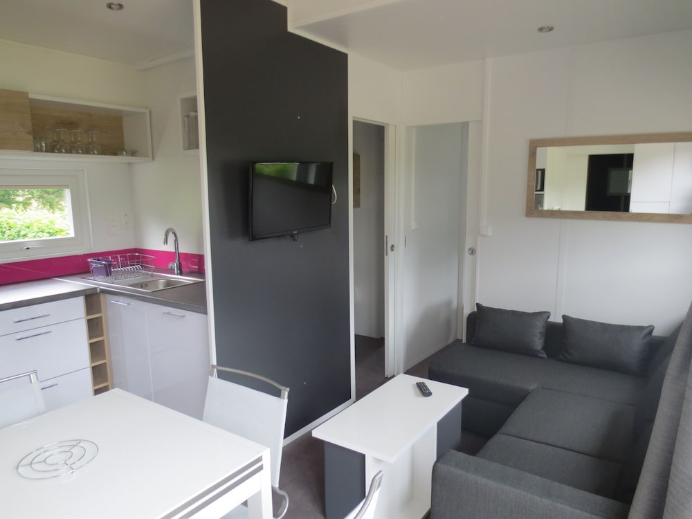 Mobile Home (6 people)