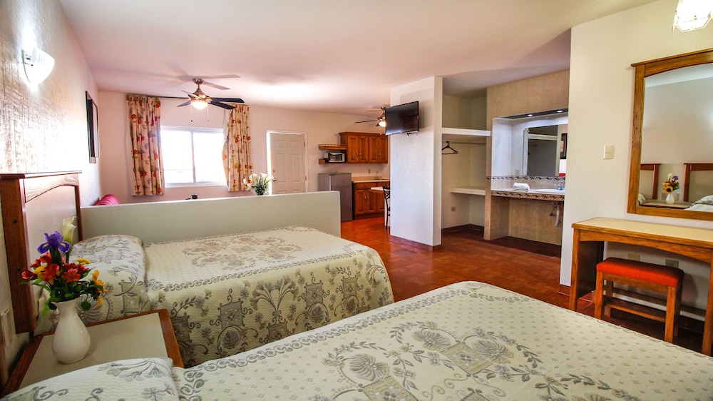 Family Double Room photo 3