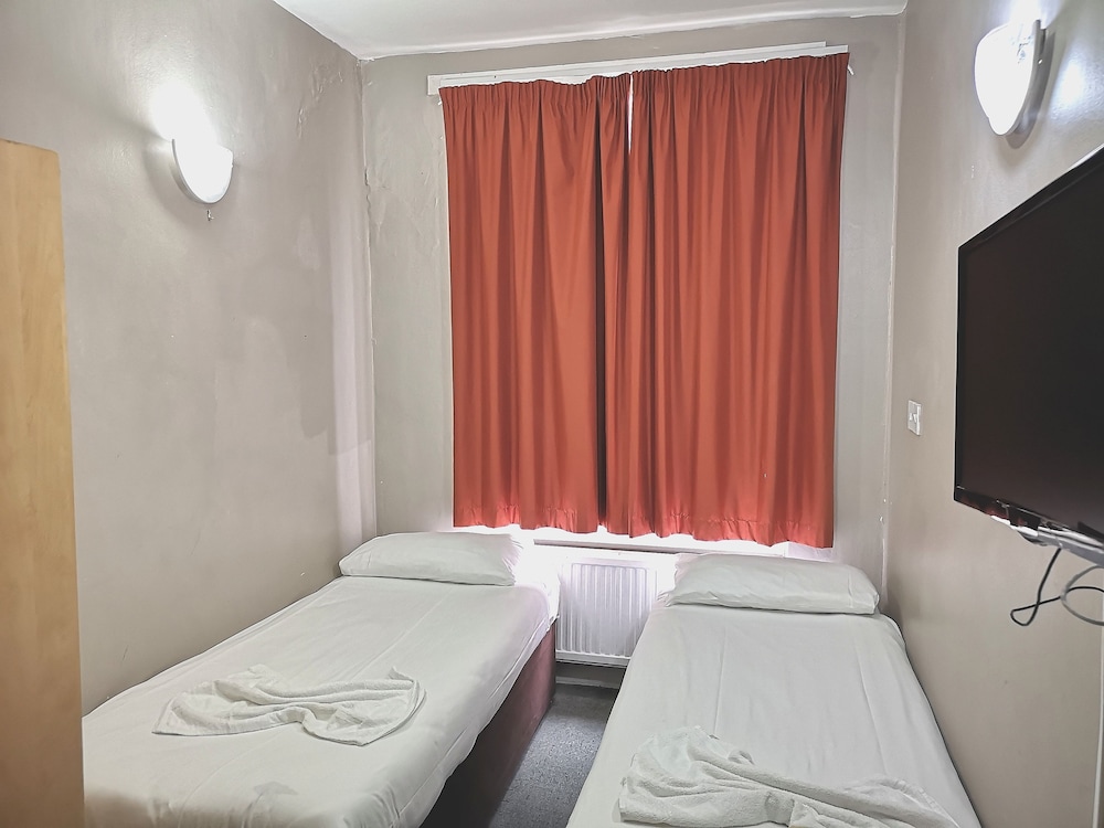 Twin Room photo 2