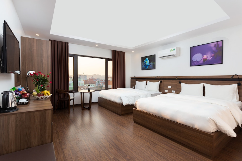 Superior Quadruple Room, Garden View