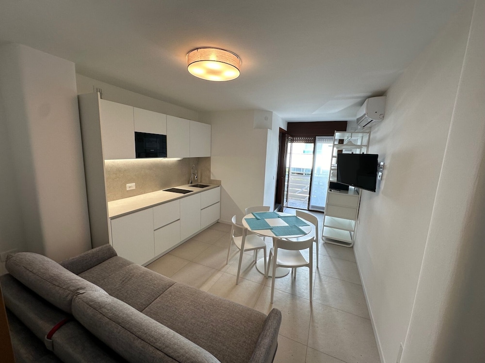 Superior Studio, Balcony