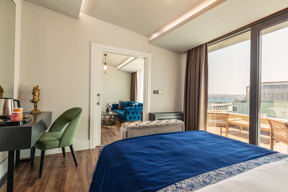 Luxury Room, 1 Bedroom photo 2