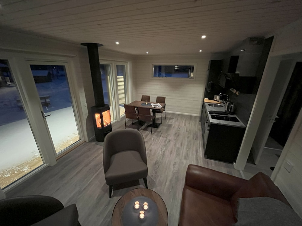 Comfort Cabin, 2 Bedrooms, River View photo 1