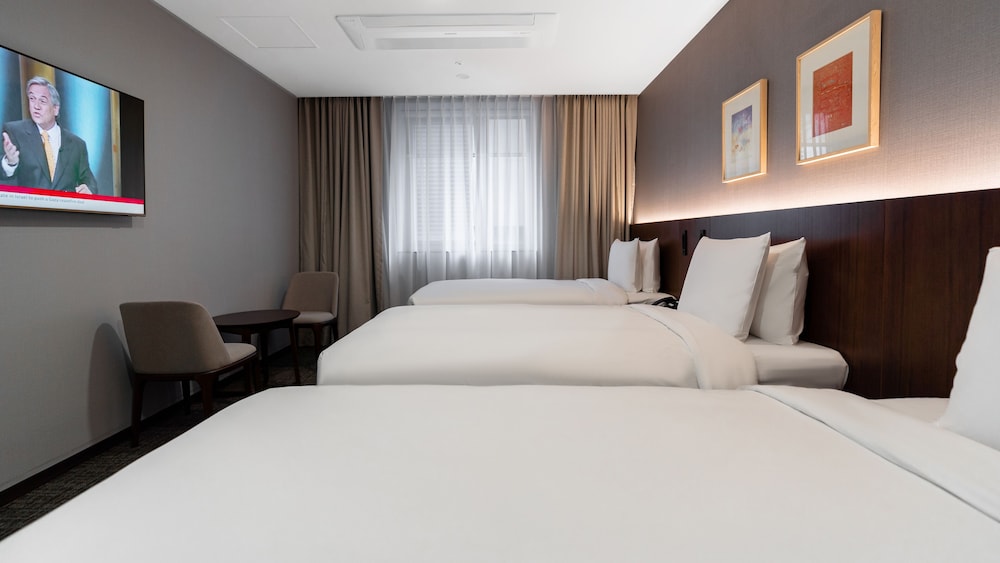 Family Triple Room - Photo 3