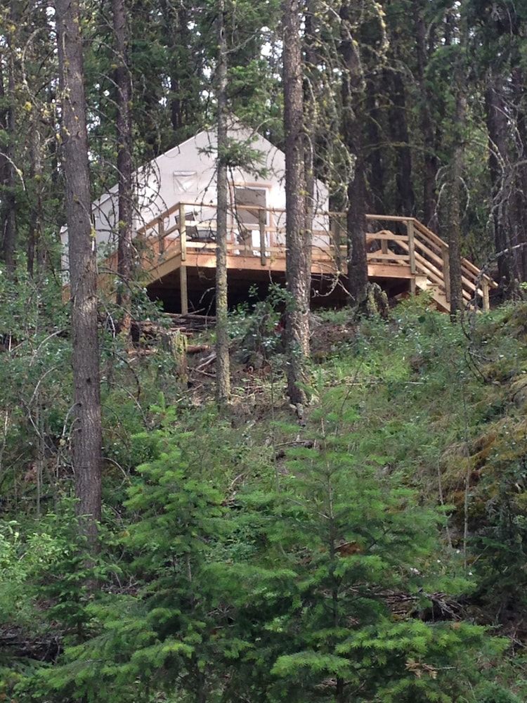 Deluxe Tent, Multiple Beds, Mountain View, Mountainside photo 3