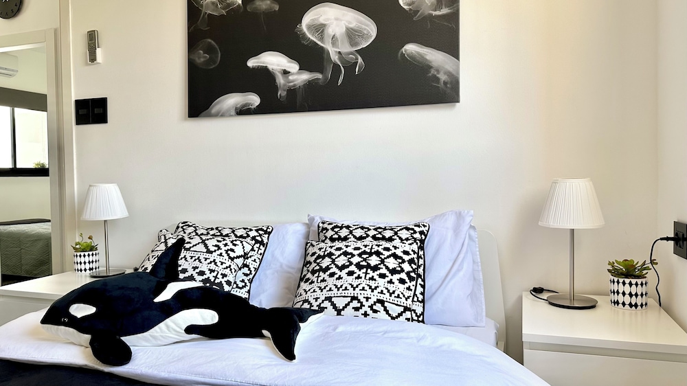 Family Apartment, 2 Bedrooms, Balcony, Sea View photo 3