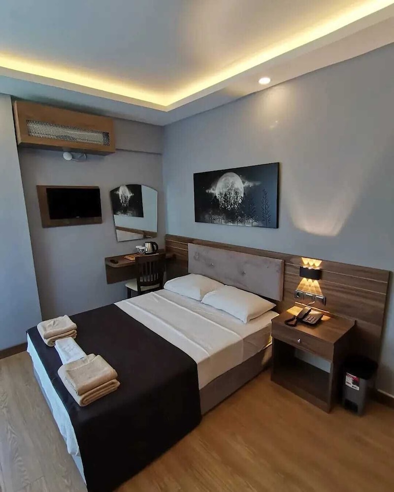 Standard Double Room, 1 Double Bed, Garden View
