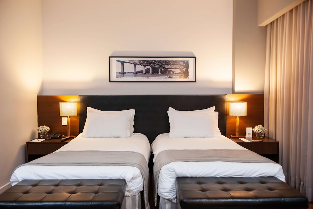 Deluxe Room, 2 Twin Beds - Photo 5