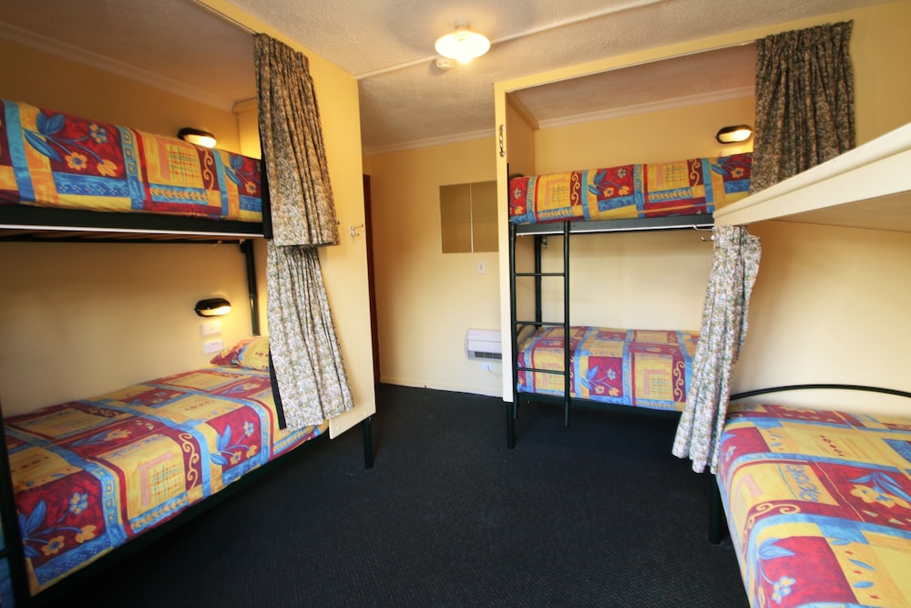 4 Bed Dorm photo 2