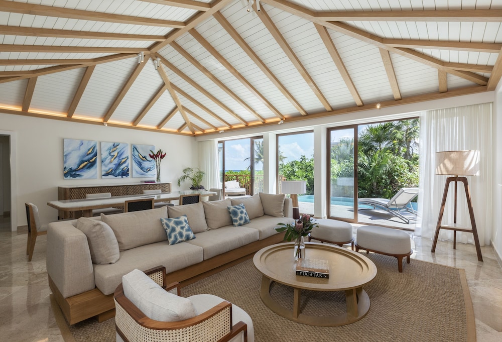 El Camaleon Presidential Suite, 1 King Bed, Private Pool Ocean View