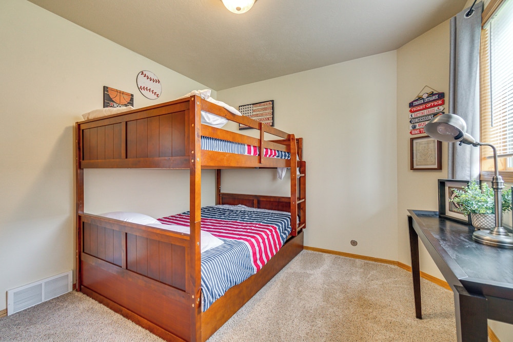 Apartment (2 Bedrooms) photo 2