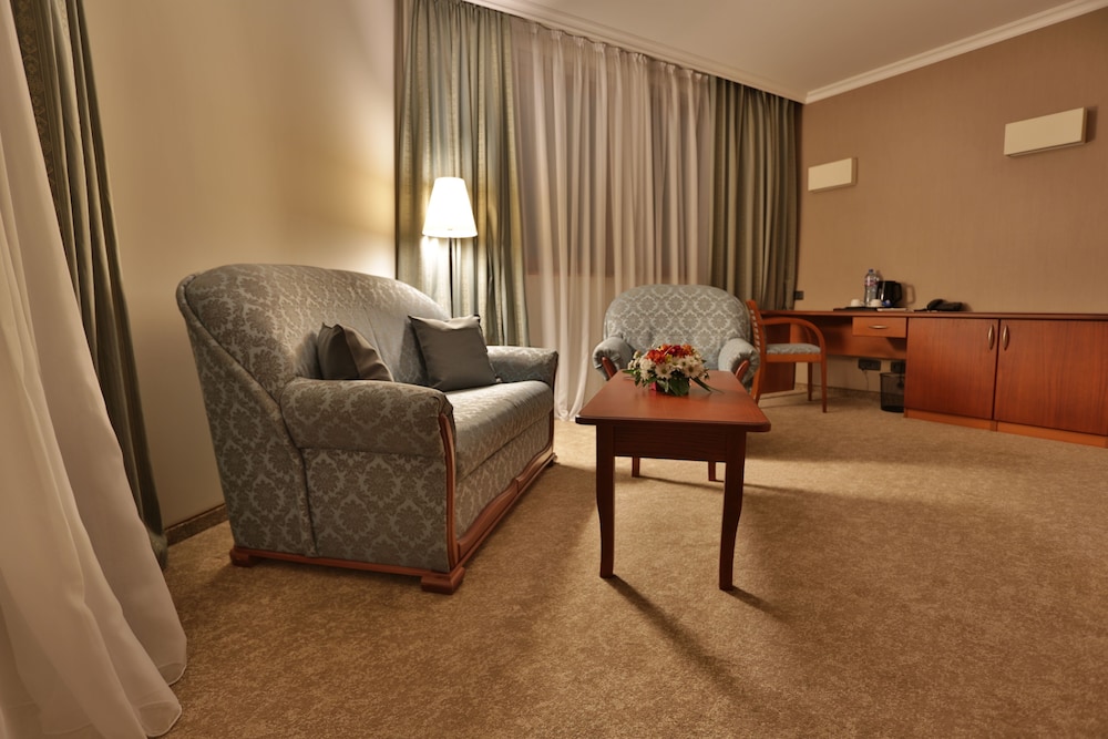 Double Room (Free Room Safe) photo 3