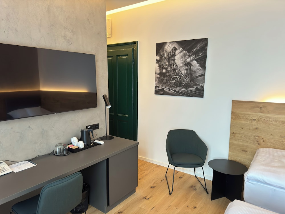 Business Triple Room photo 2