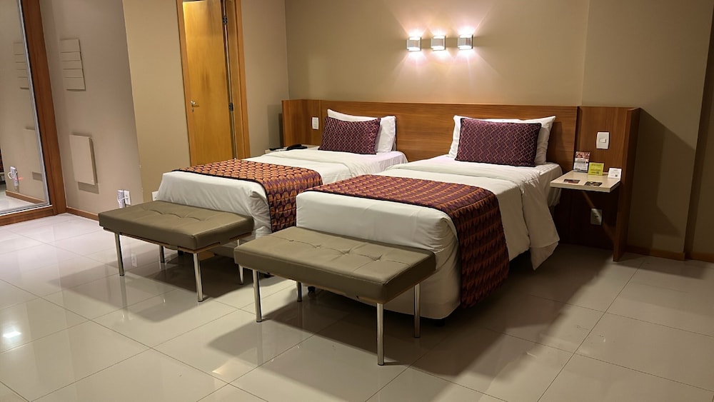 Deluxe Room with 2 single beds