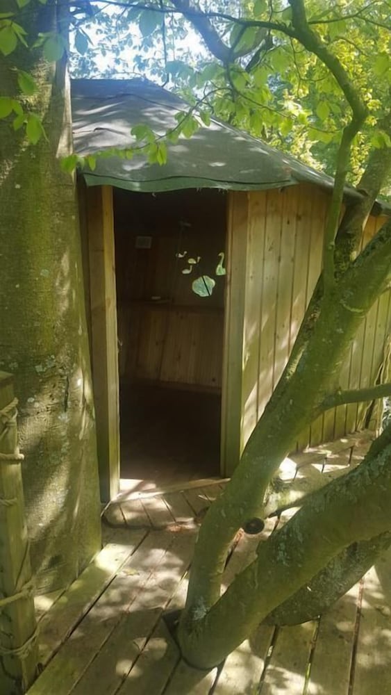 Cabin, Ensuite, River View (Cabane Au fil de l'eau) photo 3