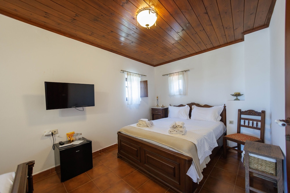 Junior Studio Suite