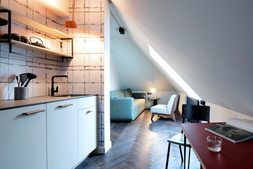 Superior Double Room, Kitchenette - Photo 6