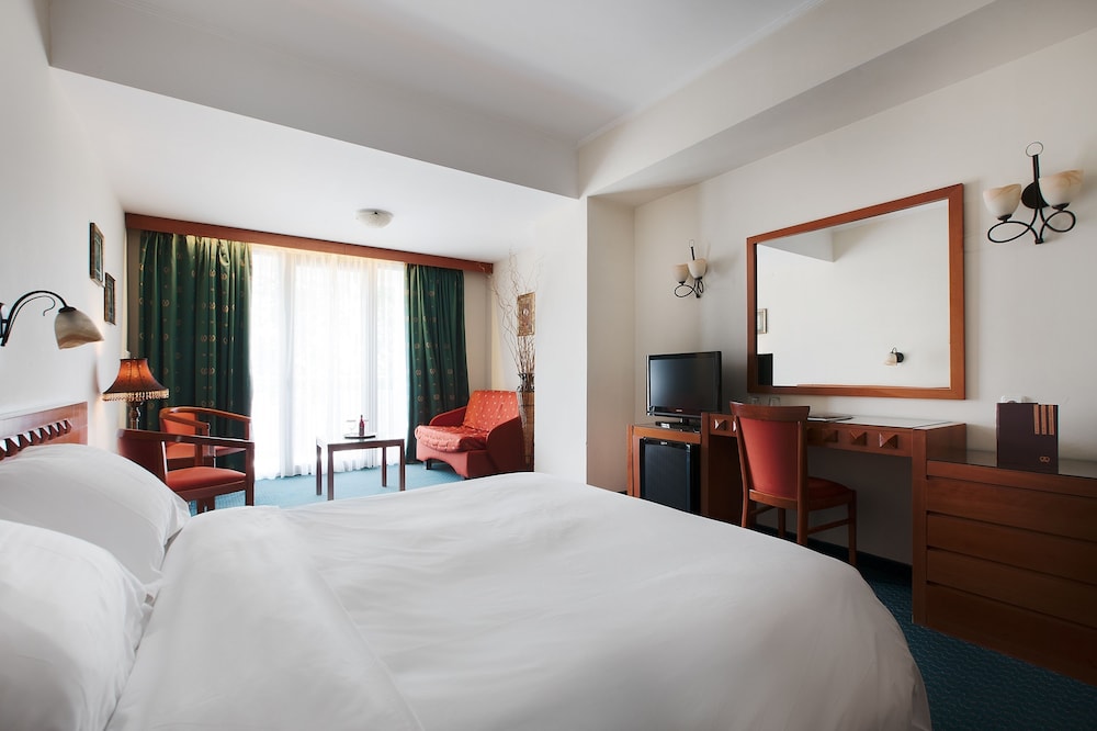 Standard Triple Room photo 3