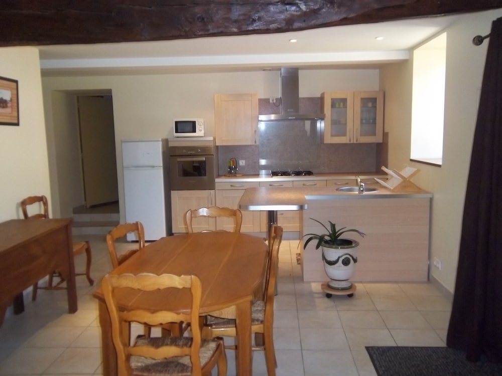 Suite, Accessible photo 3