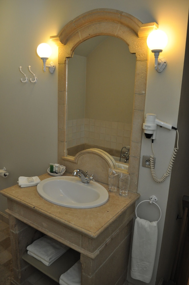 Deluxe Duplex, 1 Bedroom, Pets Allowed, Garden Area - Photo 10