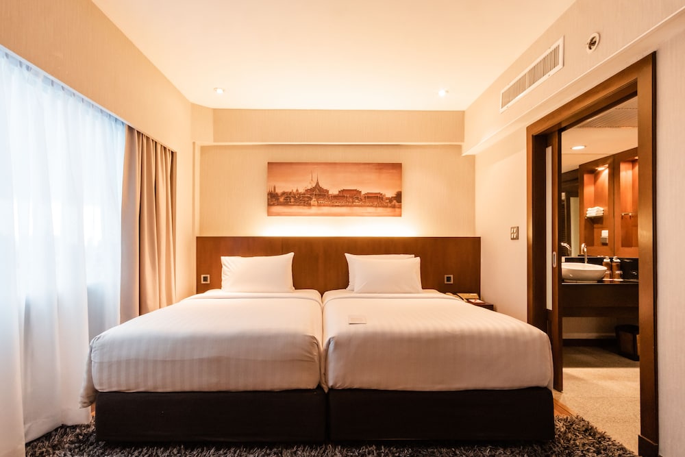 Suite, 2 Twin Beds, Balcony, River View