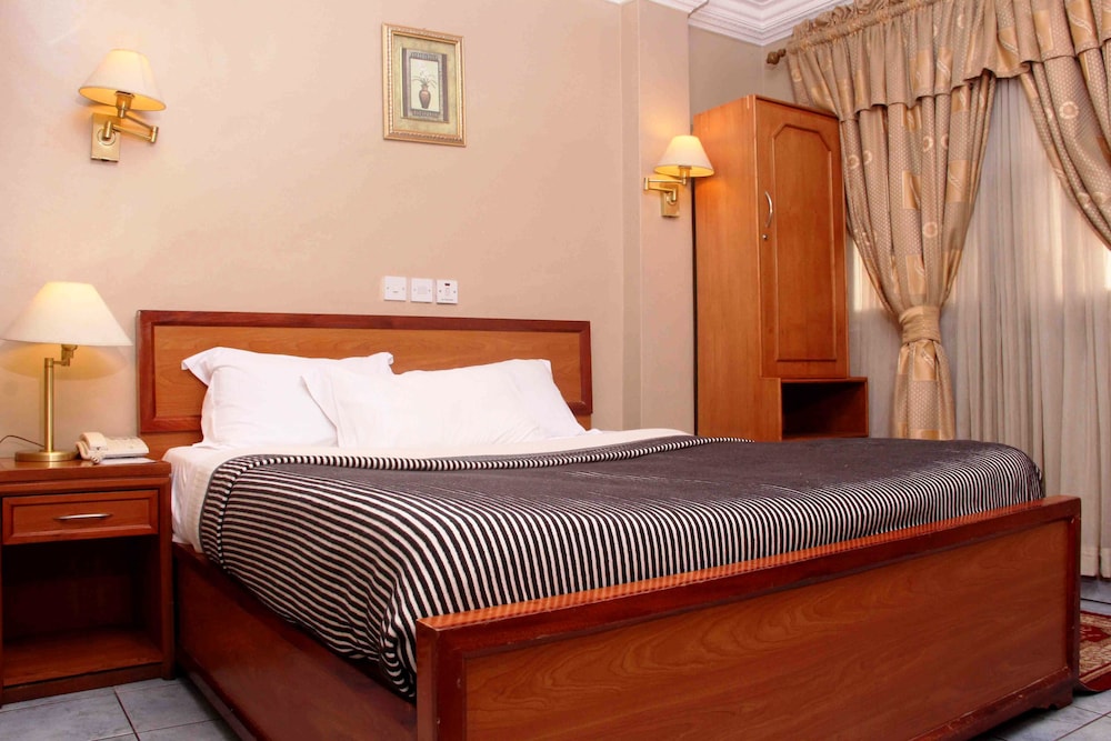 Standard Room - Photo 4