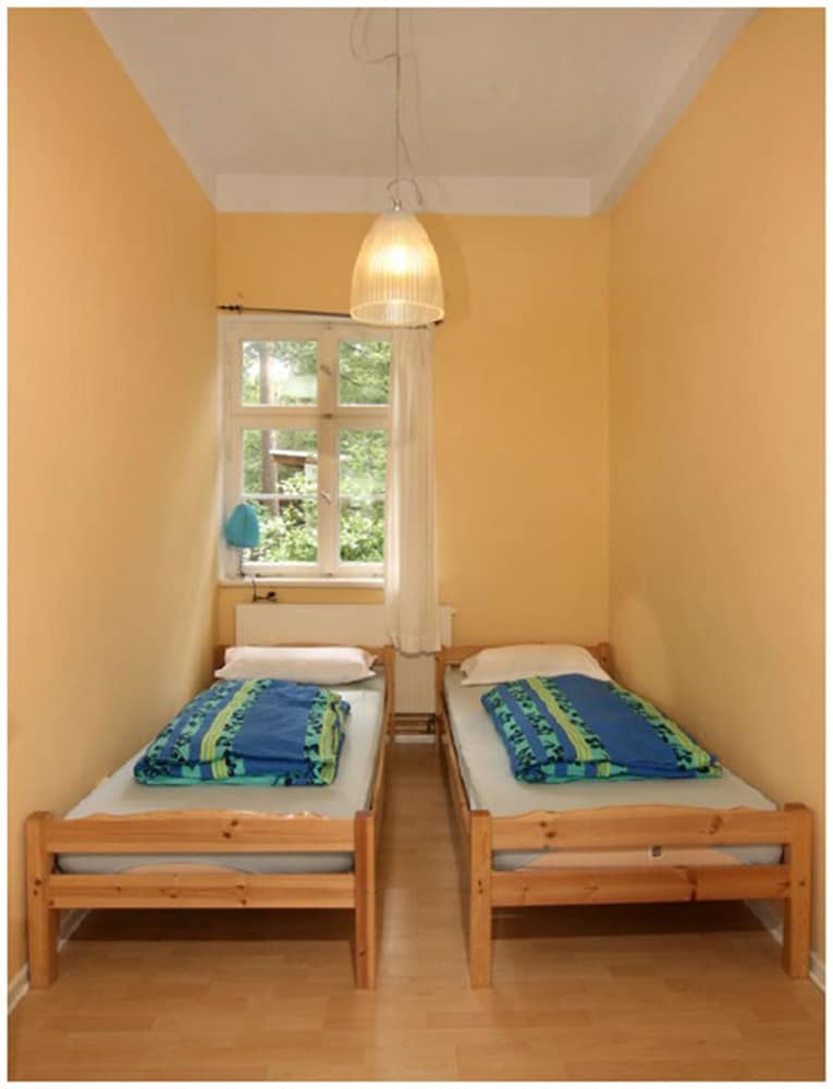 Twin Room, Multiple Beds