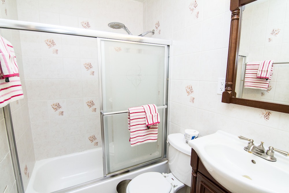Classic Studio, 1 Queen Bed with Sofa bed, Kitchenette photo 2