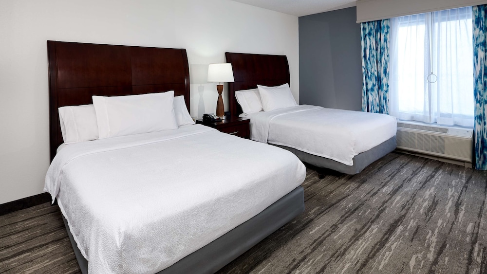 Room, 2 Queen Beds, Accessible (Hearing) - Photo 4