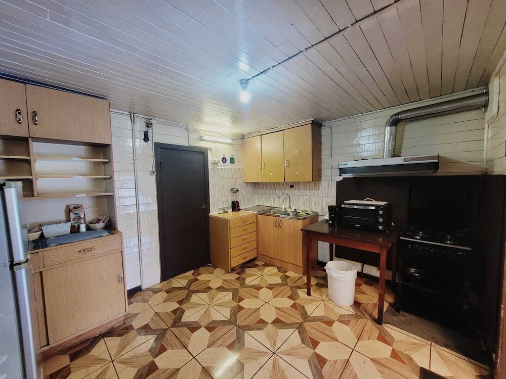 Basic Quadruple Room photo 1
