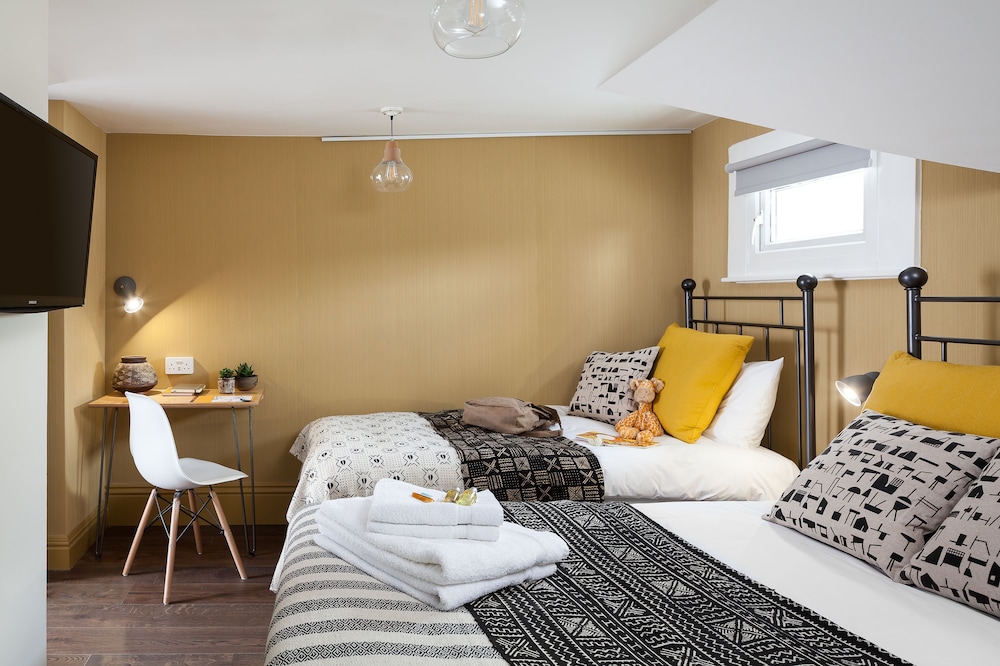 Standard Room, 2 Twin Beds