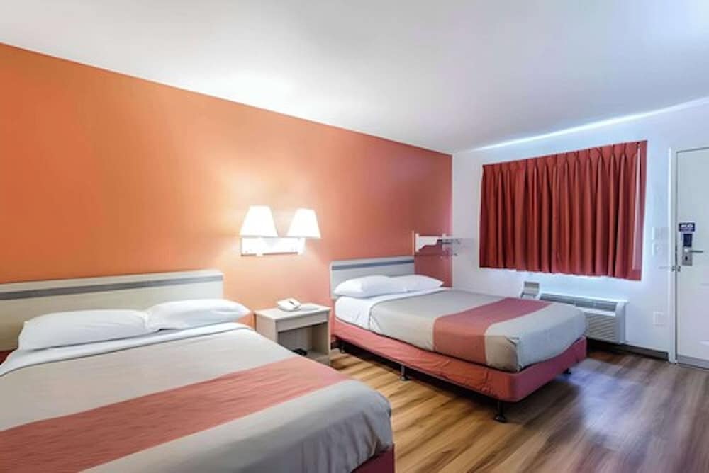 Standard Room, 2 Double Beds, Non Smoking