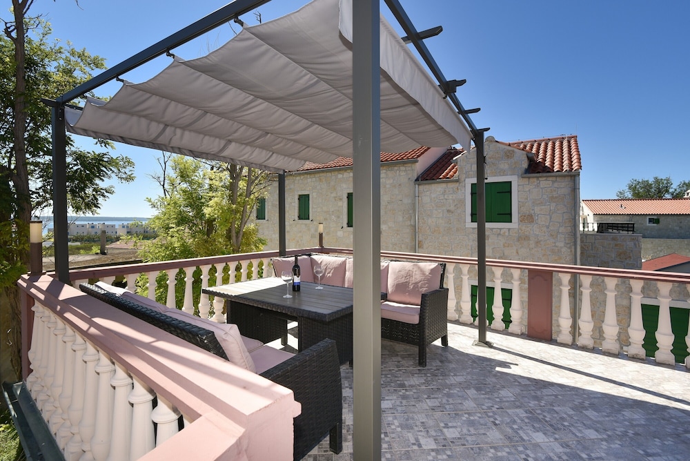 Family Apartment, Non Smoking, Garden View