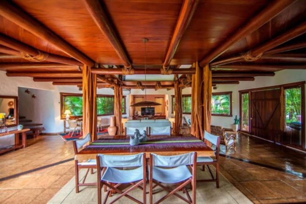 Villa (VIP - Sky)