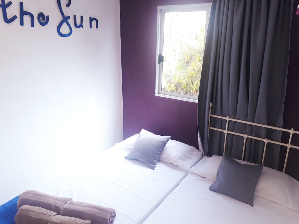 Deluxe Room, Shared Bathroom