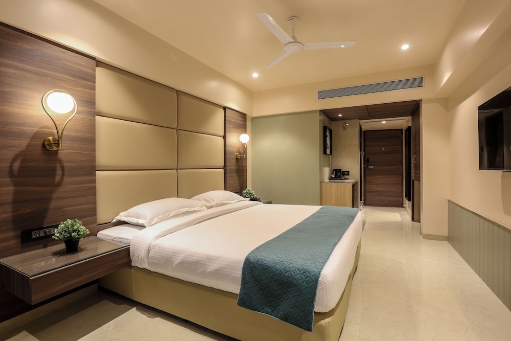 Club Room - Photo 1