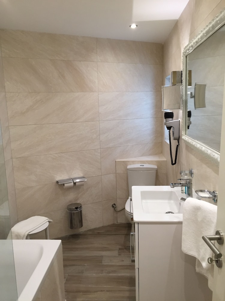 Double Room Single Use