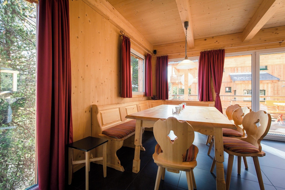 Ferienhaus # 39 mit IR-Sauna & Whirlpool innen