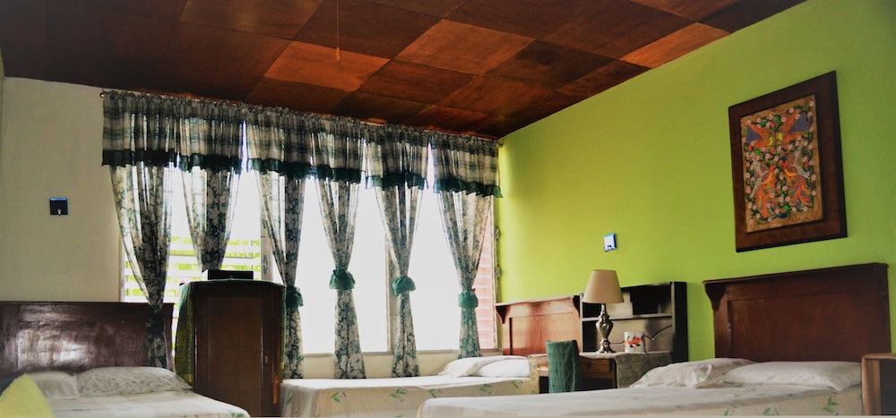 Family Double Room, 1 Bedroom photo 2