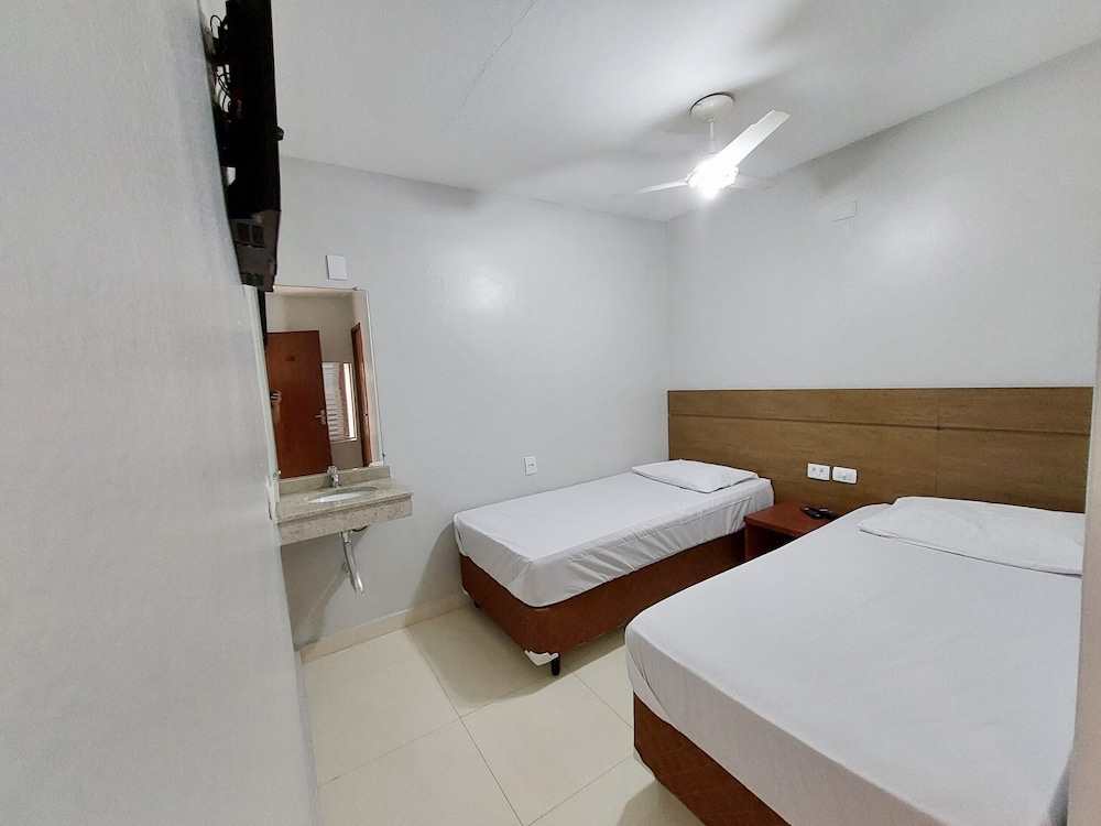 Economy Twin Room