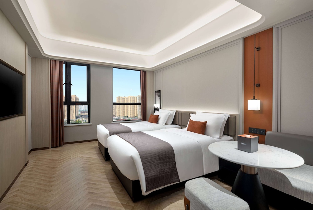 Deluxe Room, 2 Twin Beds, Non Smoking, City View