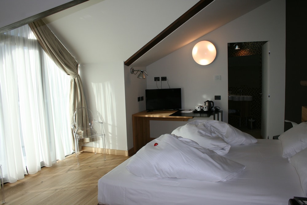 Deluxe Room (Grand) photo 3