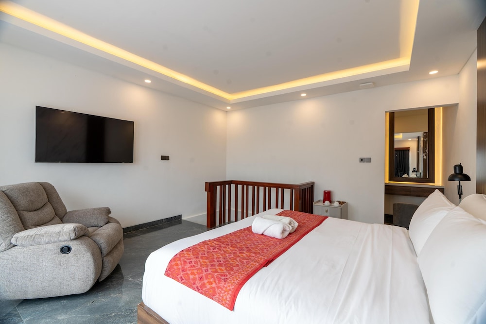 Luxury Villa - Photo 5