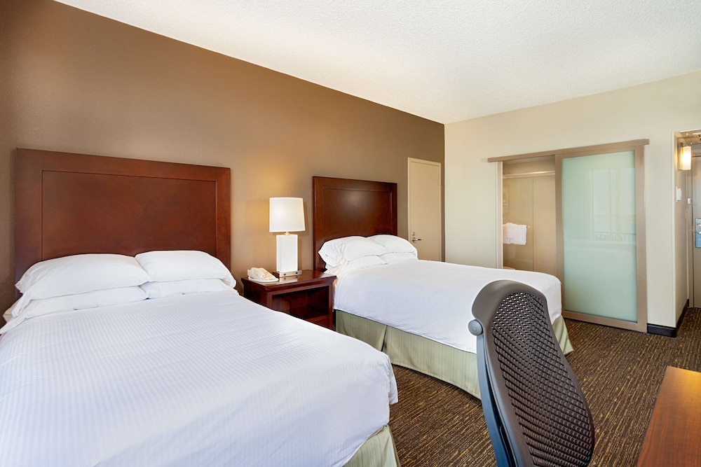 Deluxe Room, 2 Double Beds - Photo 2