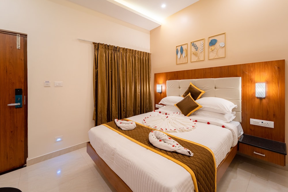Deluxe Room - Photo 5